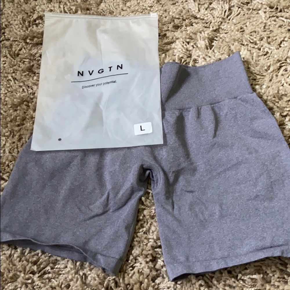 NVGTN large grey pro short